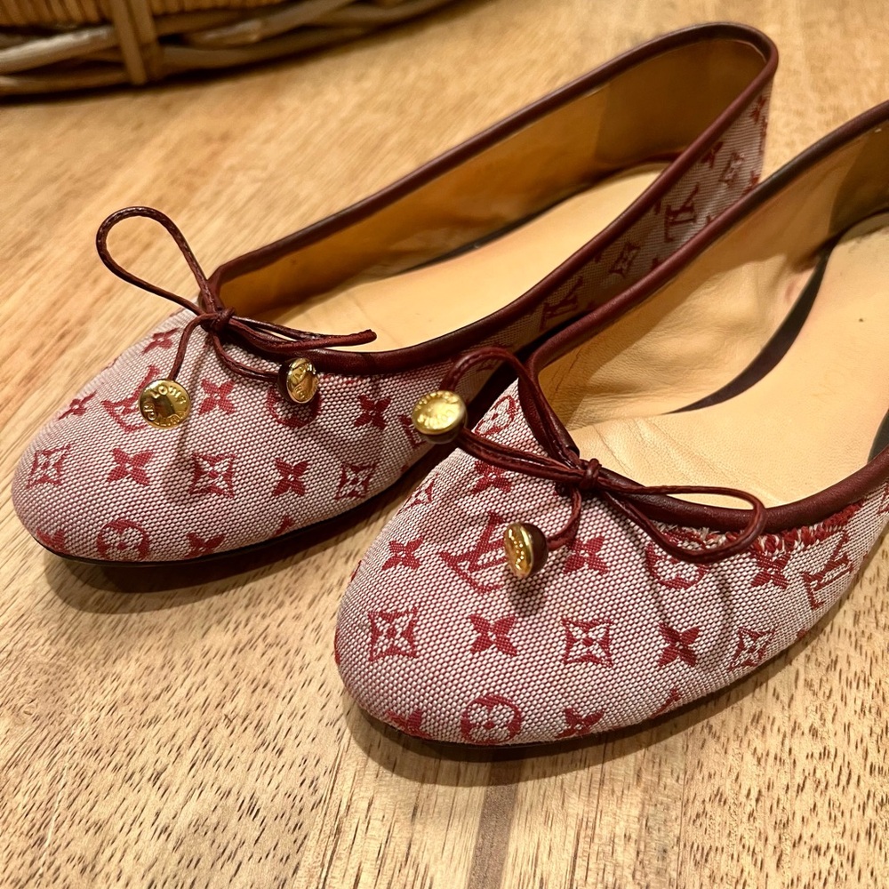 Louis Vuitton Flats